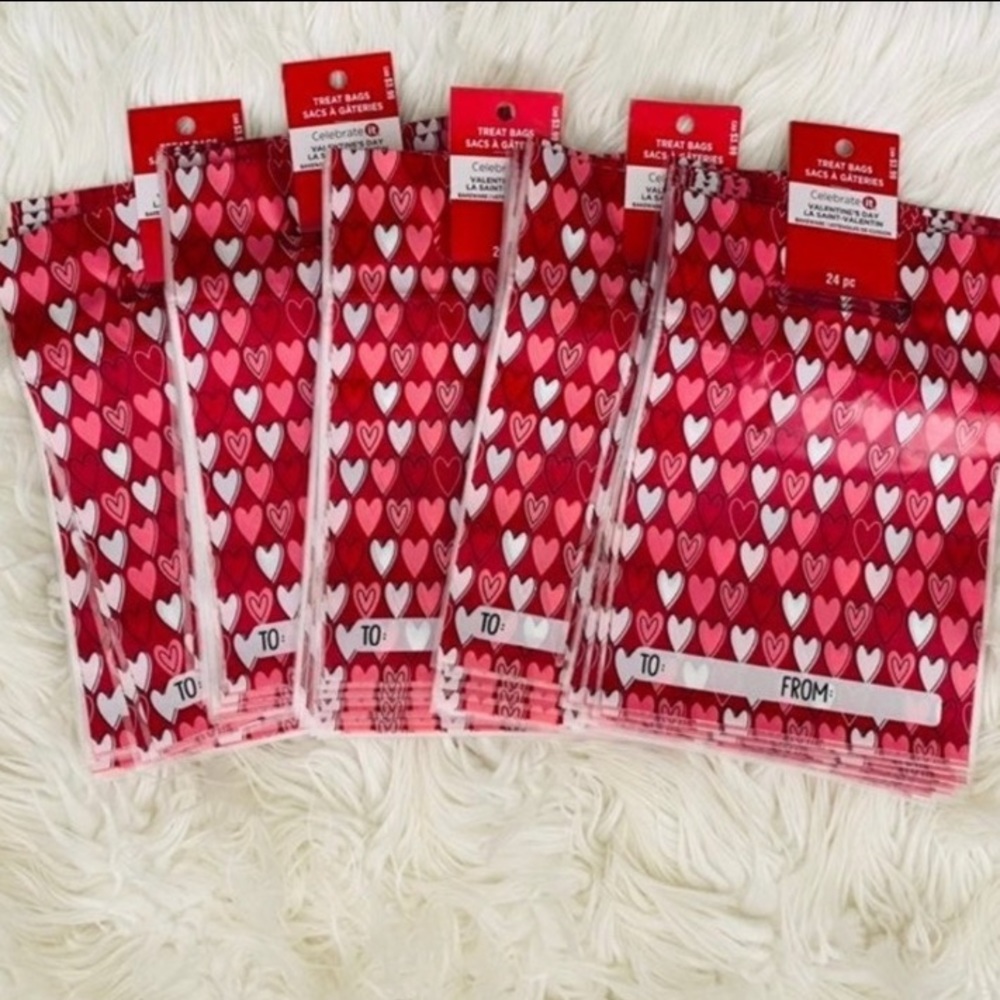 {Celebrate It} Valentine’s Day Heart Treat Bags - NWT